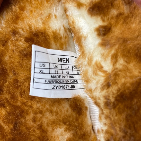 Hammacher Schlemmer sheepskin slippers. XL - Picture 9 of 11